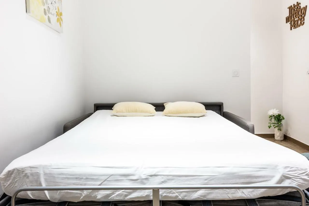 Appartamento Cosy Mattoni Mentone Francia